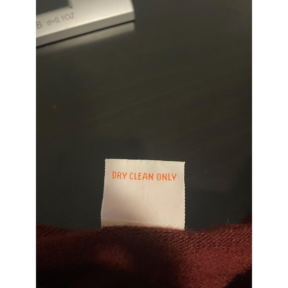 Vintage Pendleton Sweater Mens 40 Medium Burgundy Wool V Neck Made USA 70s FLAW - Picture 6 of 9